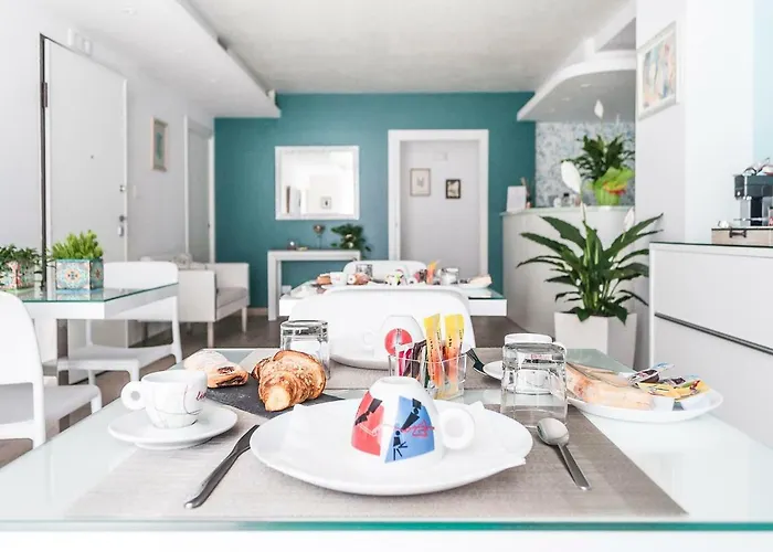 Flore Bed & Breakfast *